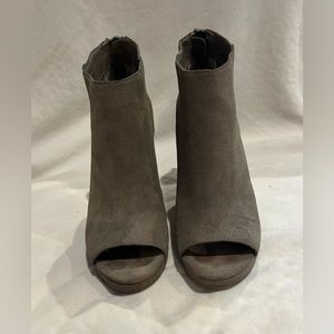 Dolce Vita Brown Leather Wedges with Peep Toe 8